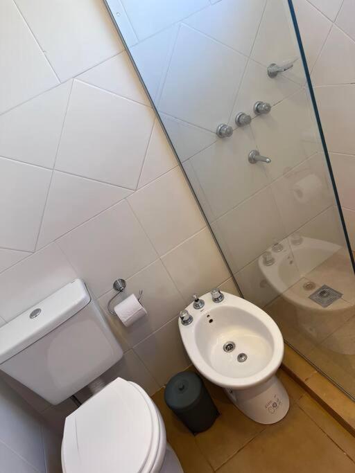 Hermoso Duplex En Barrio Cerrado بوساداس المظهر الخارجي الصورة